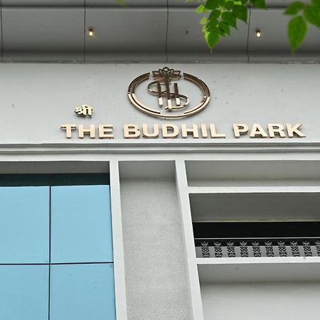 The Budhil Park ヴィシャーカパトナム エクステリア 写真